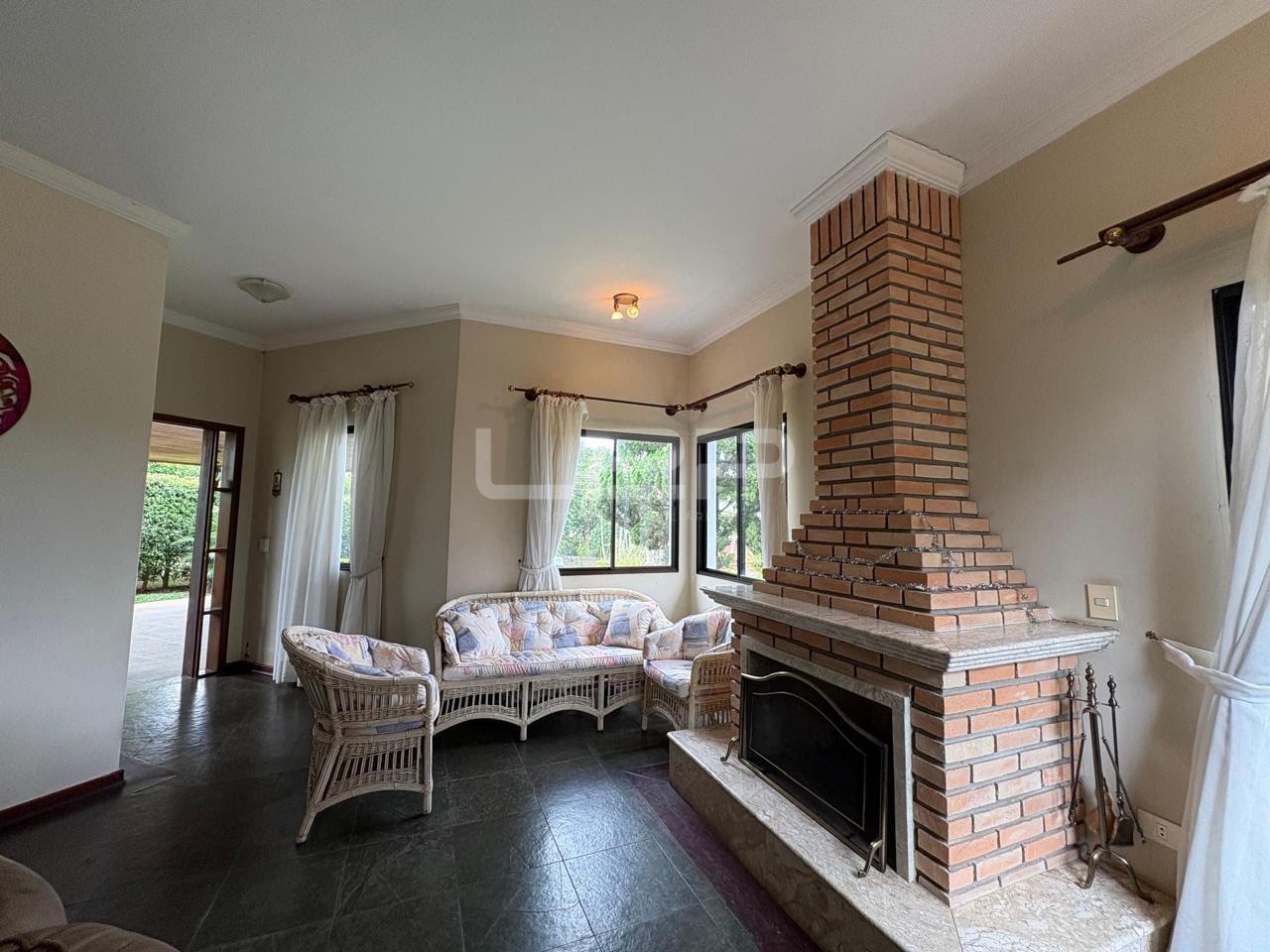 Casa à venda com 3 quartos, 1 suíte, 4 vagas e 256m² no Portal da Concórdia, Cabreúva (SP) — foto 9 de 30
