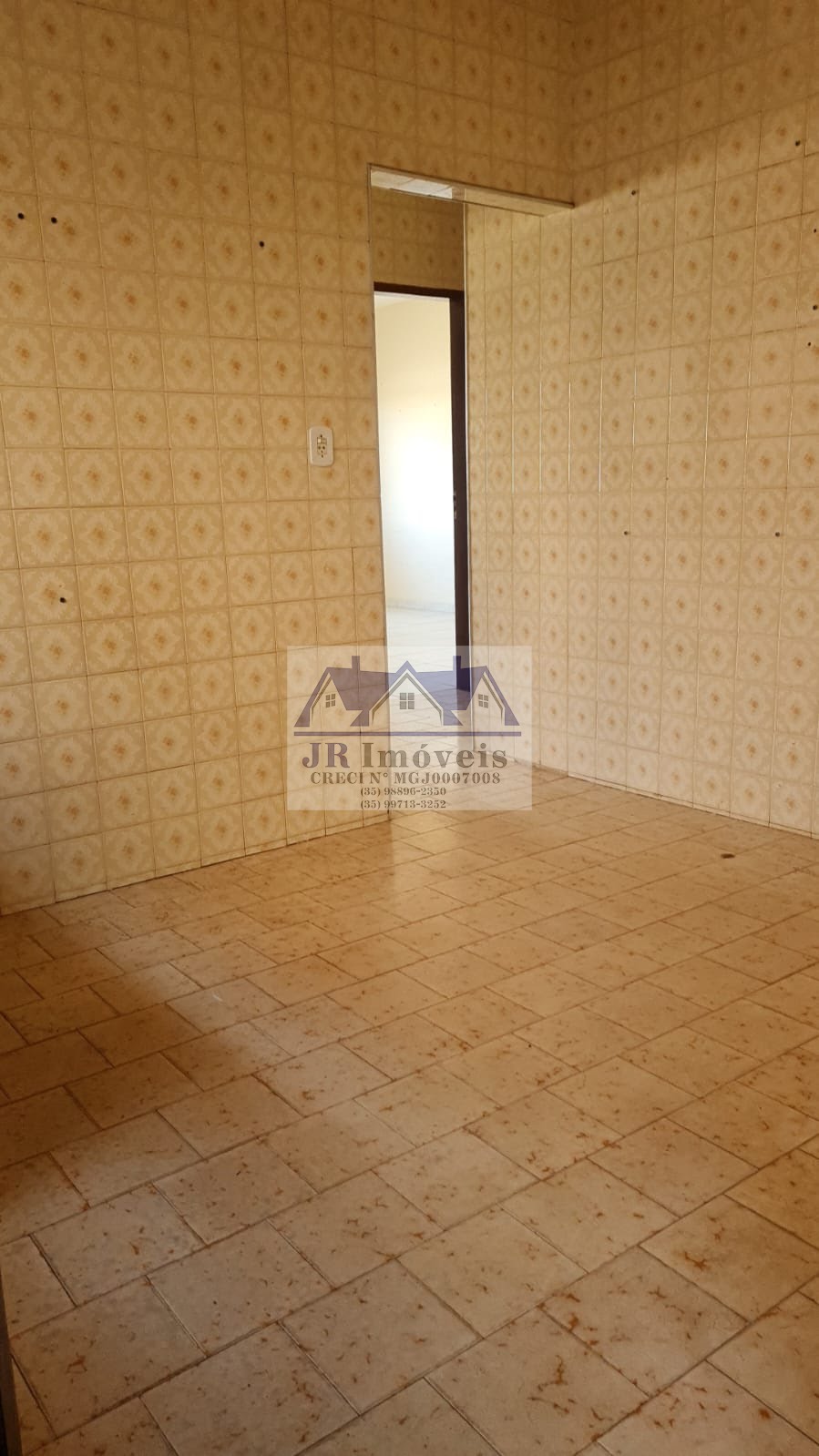 Casa à venda com 2 quartos, 1 banheiro, 2 vagas e 189m² no Vila Isabel, Itajubá (MG) — foto 11 de 29