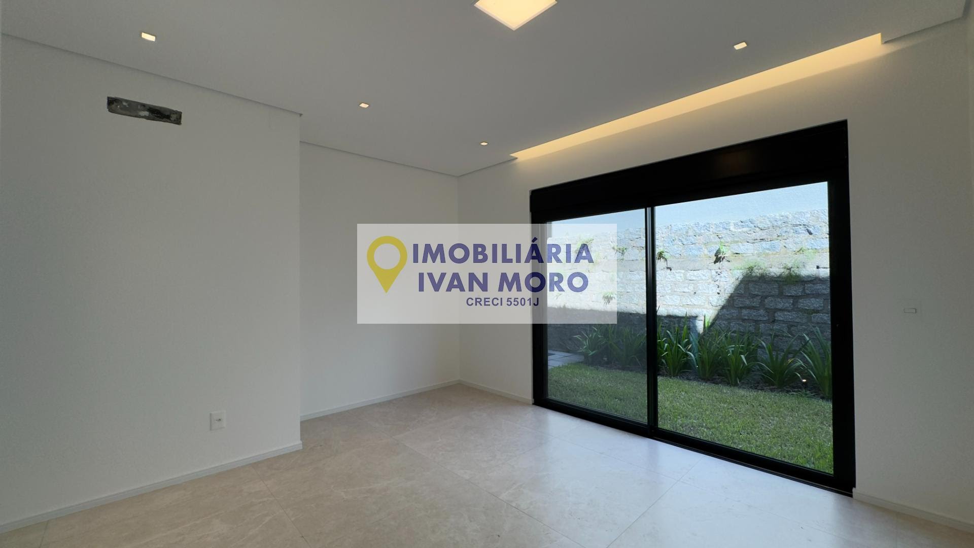 Casa à venda com 5 quartos, 5 suítes, 4 vagas e 467m² no Lagoa da Conceição, Florianópolis (SC) — foto 14 de 30