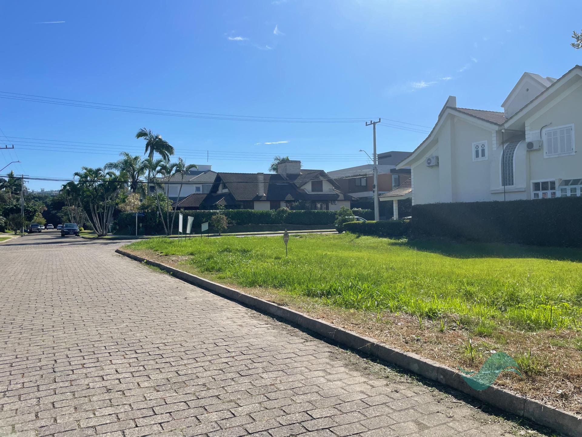 Terreno à venda com 450m² de terreno no Jurerê Internacional, Florianópolis (SC) — foto 3 de 3