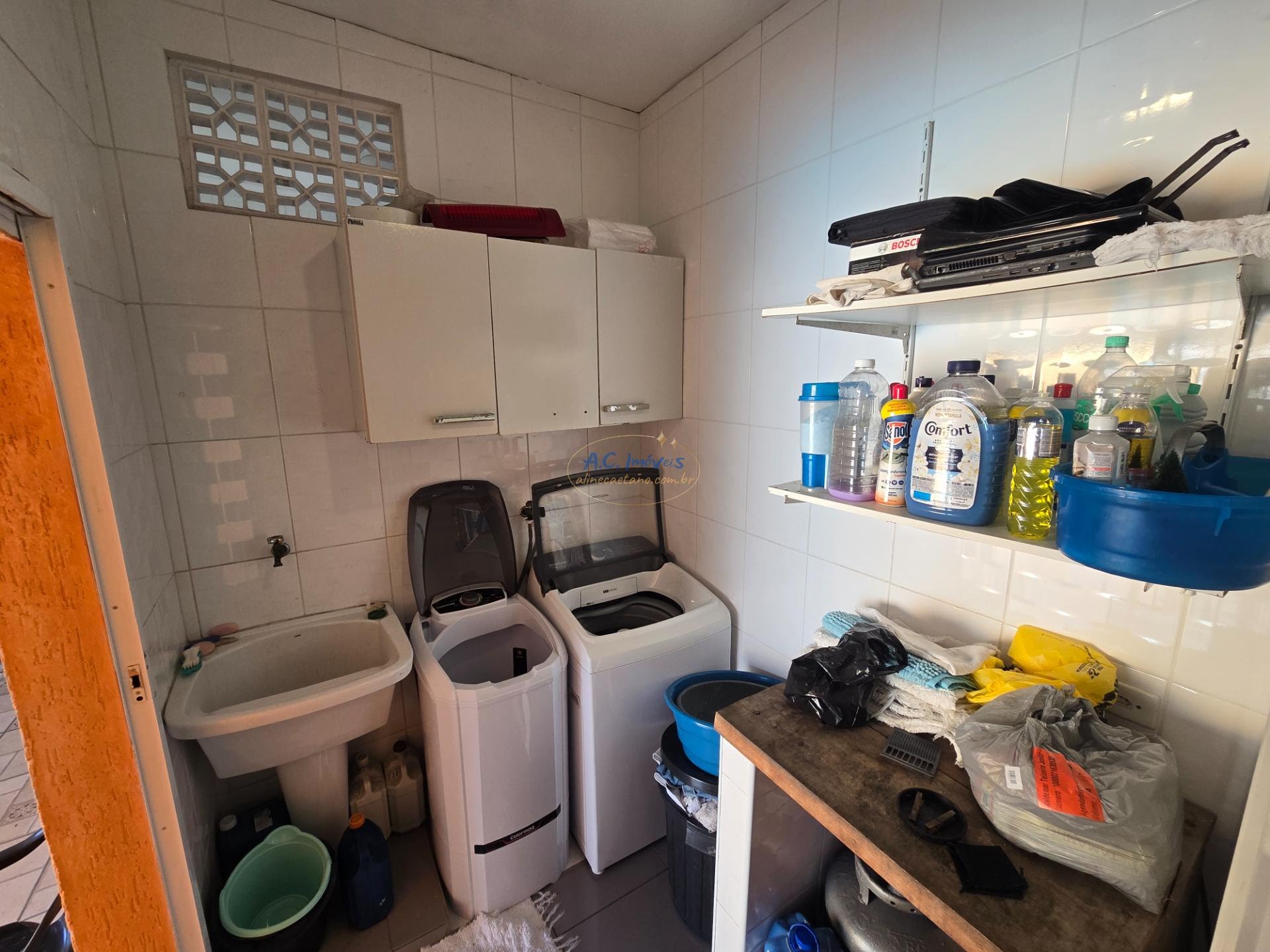 Casa à venda com 3 quartos, 1 suíte, 4 vagas e 180m² no Tupi, Praia Grande (SP) — foto 9 de 30