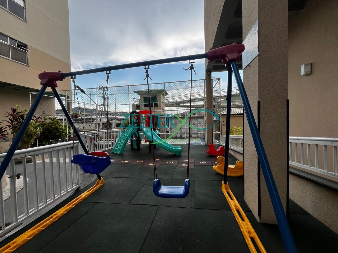 Apartamento à venda com 2 quartos, 1 banheiro, 1 vaga e 46m² no Vicente de Carvalho, Rio de Janeiro (RJ) — foto 18 de 27