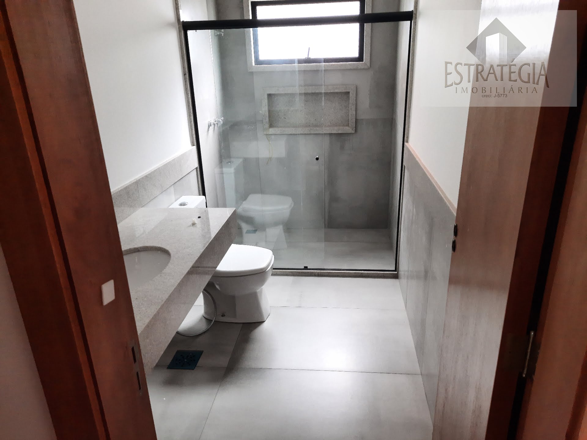 Casa à venda com 3 quartos, 2 suítes, 3 vagas e 230m² no Duarte Silveira, Petrópolis (RJ) — foto 16 de 21