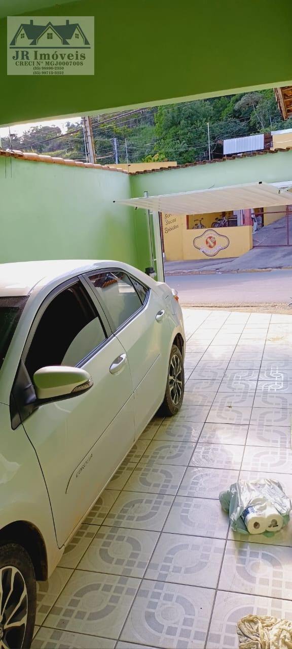 Casa à venda com 3 quartos, 1 suíte, 2 vagas e 130m² no Jardim Bernadete, Itajubá (MG) — foto 3 de 21