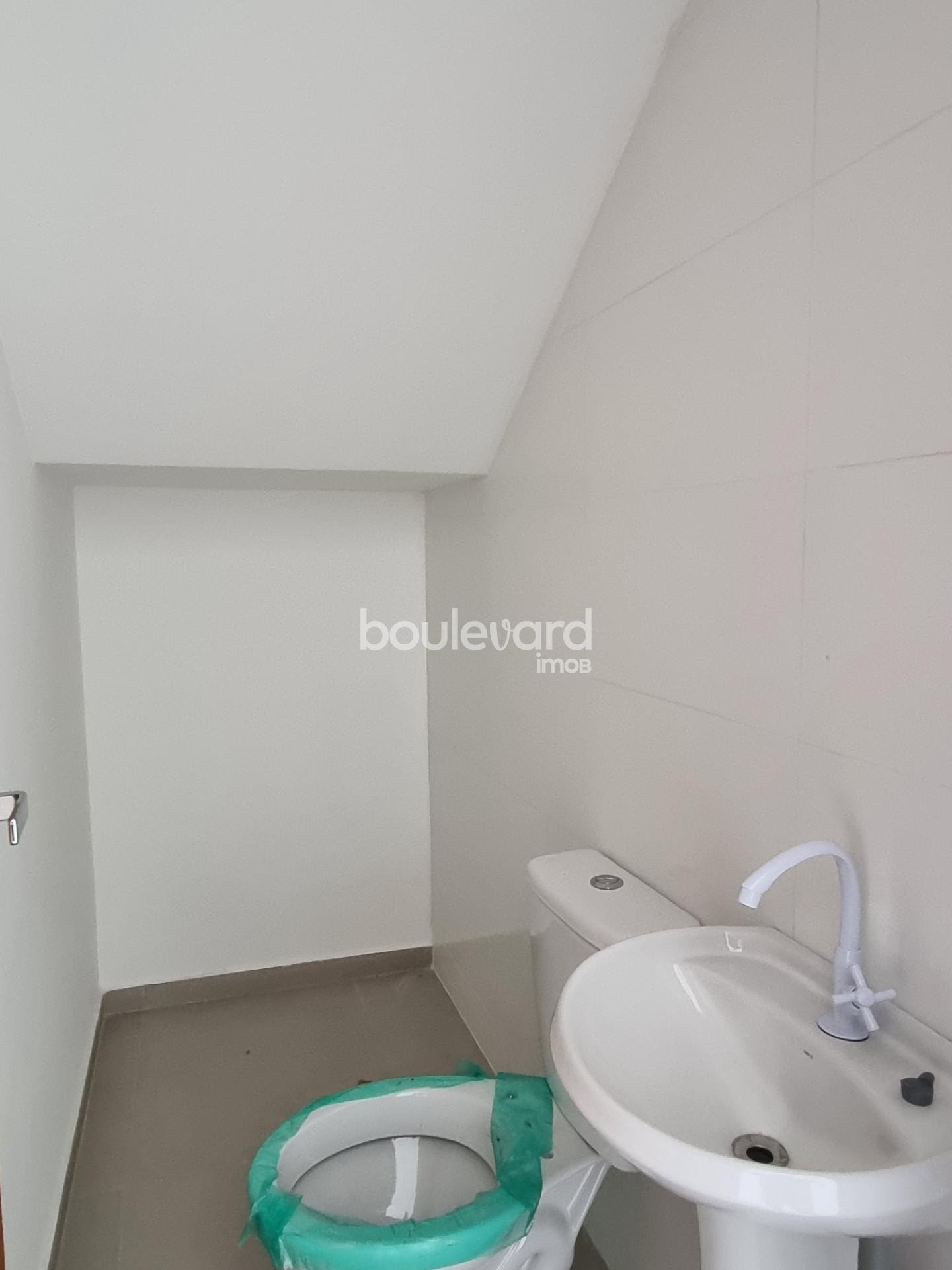 Casa à venda com 2 quartos, 2 suítes, 2 vagas e 82m² no Areias, São José (SC) — foto 4 de 30