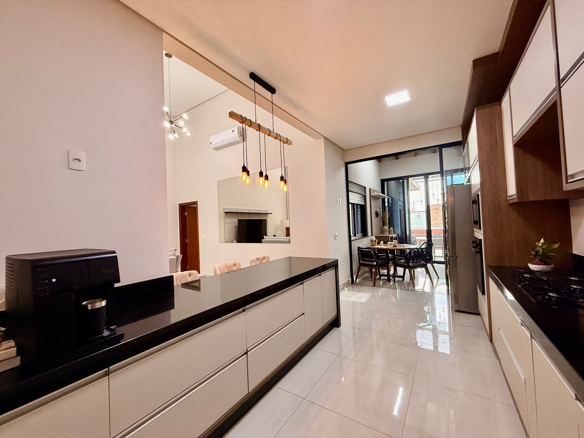 Casa à venda com 3 quartos, 3 suítes, 4 vagas e 137m² no Jardim Bréscia, Indaiatuba (SP) — foto 18 de 30