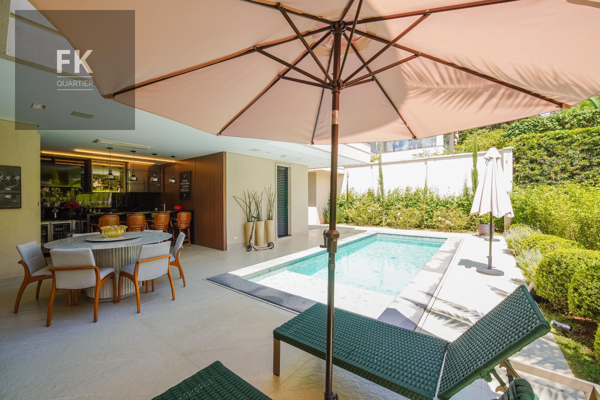 Casa à venda com 4 quartos, 4 suítes, 4 vagas e 417m² no Alphaville, Santana de Parnaíba (SP) — foto 27 de 30