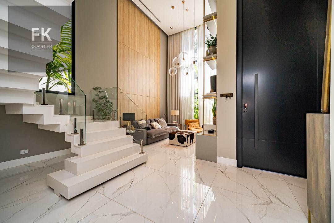 Casa à venda com 5 quartos, 5 suítes, 4 vagas e 370m² no Cidade Tamboré, Santana de Parnaíba (SP) — foto 3 de 30