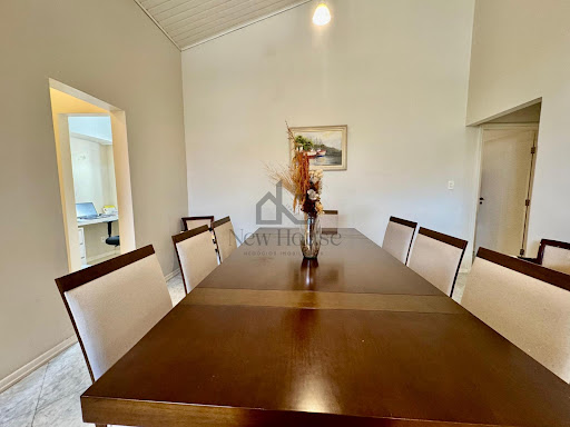 Casa à Venda em Jardim Marabá - 3 Dormitórios, 225m²