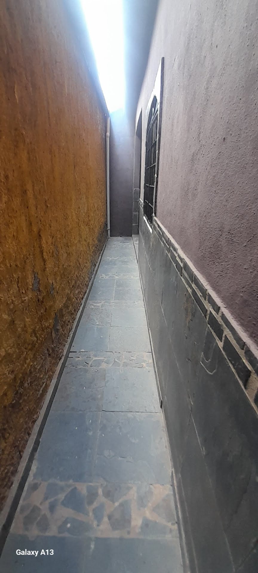 Casa para alugar com 2 quartos, 1 banheiro e 110m² no Etelvina Carneiro, Belo Horizonte (MG) — foto 17 de 21