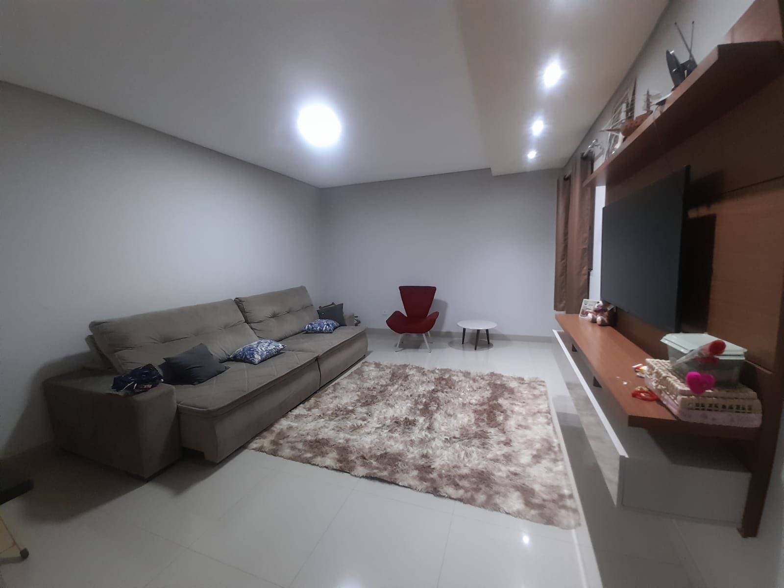 Casa à venda com 4 quartos, 3 banheiros e 245m² no Jardim Nova Americana, Três Lagoas (MS) — foto 7 de 29