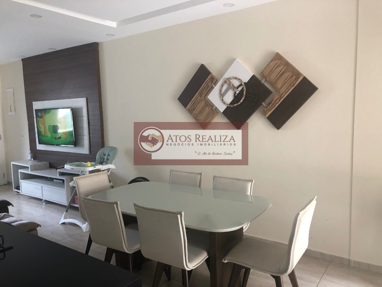 Casa à venda com 3 quartos, 2 banheiros, 1 vaga e 90m² no Rio Bonito, São Paulo — foto principal