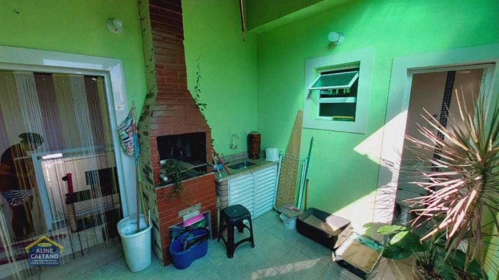 Casa à venda com 3 quartos, 1 suíte, 1 vaga e 95m² no Aviação, Praia Grande (SP) — foto 21 de 30