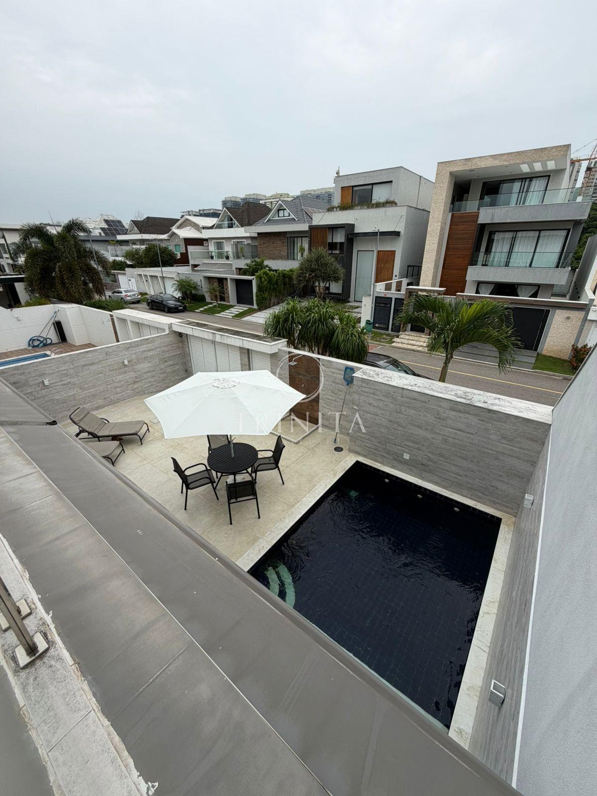 casa-5-suites-artlife-recreio