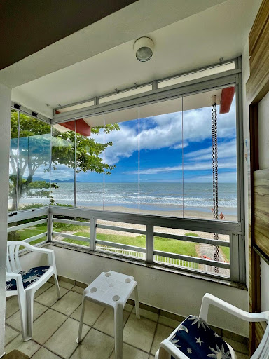 Casa em Balneário Perequê  -  Porto Belo