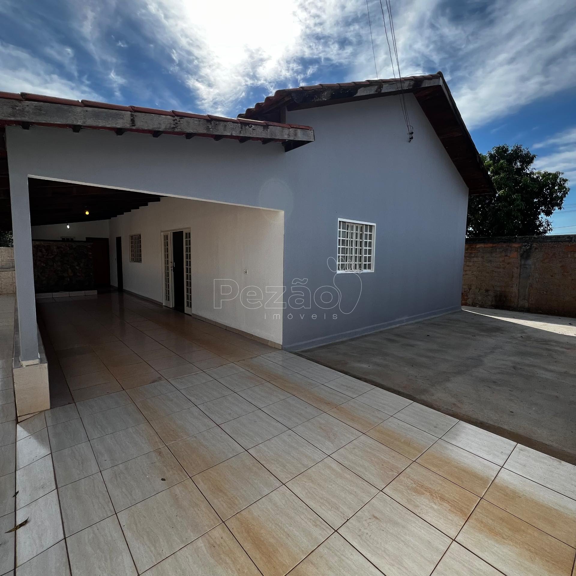 Casa à venda com 3 quartos, 1 suíte, 5 vagas e 375m² no Jardim Conde dos Arcos, Itapuranga (GO) — foto 2 de 21