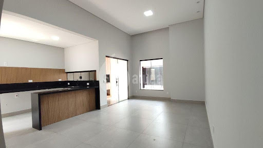 Casa à Venda em Jardim Terramérica I - 156m², 3 Dorms, R$780k