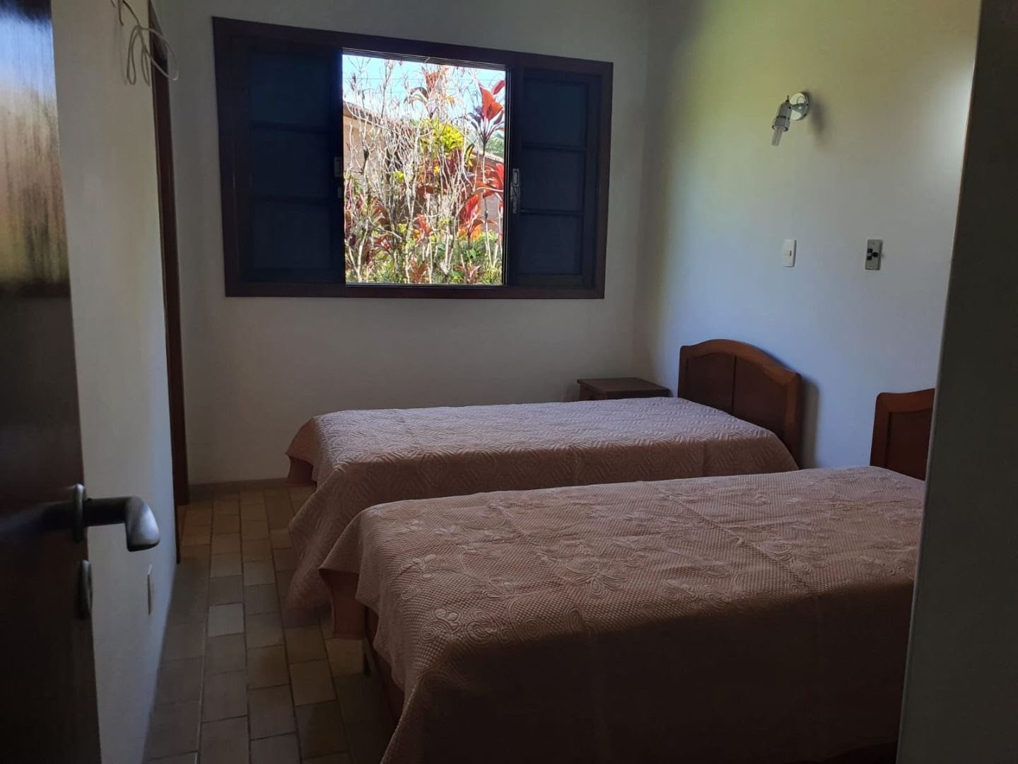 Casa à venda com 5 quartos, 6 banheiros, 5 vagas e 330m² no Estufa I, Ubatuba (SP) — foto 8 de 17
