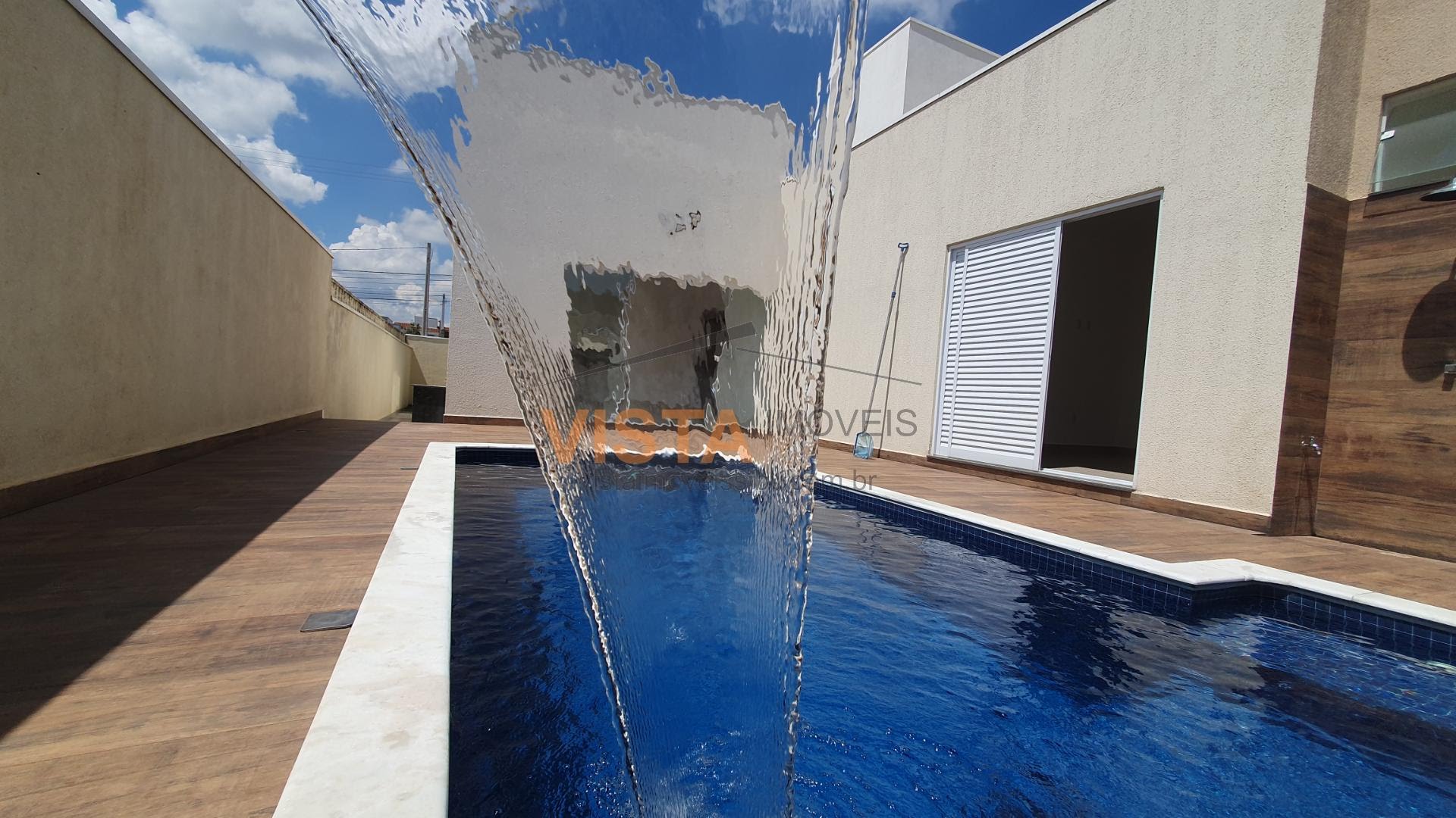 Casa à venda com 3 quartos, 1 suíte, 2 vagas e 195m² no Terras de São José, São João da Boa Vista (SP) — foto 15 de 17