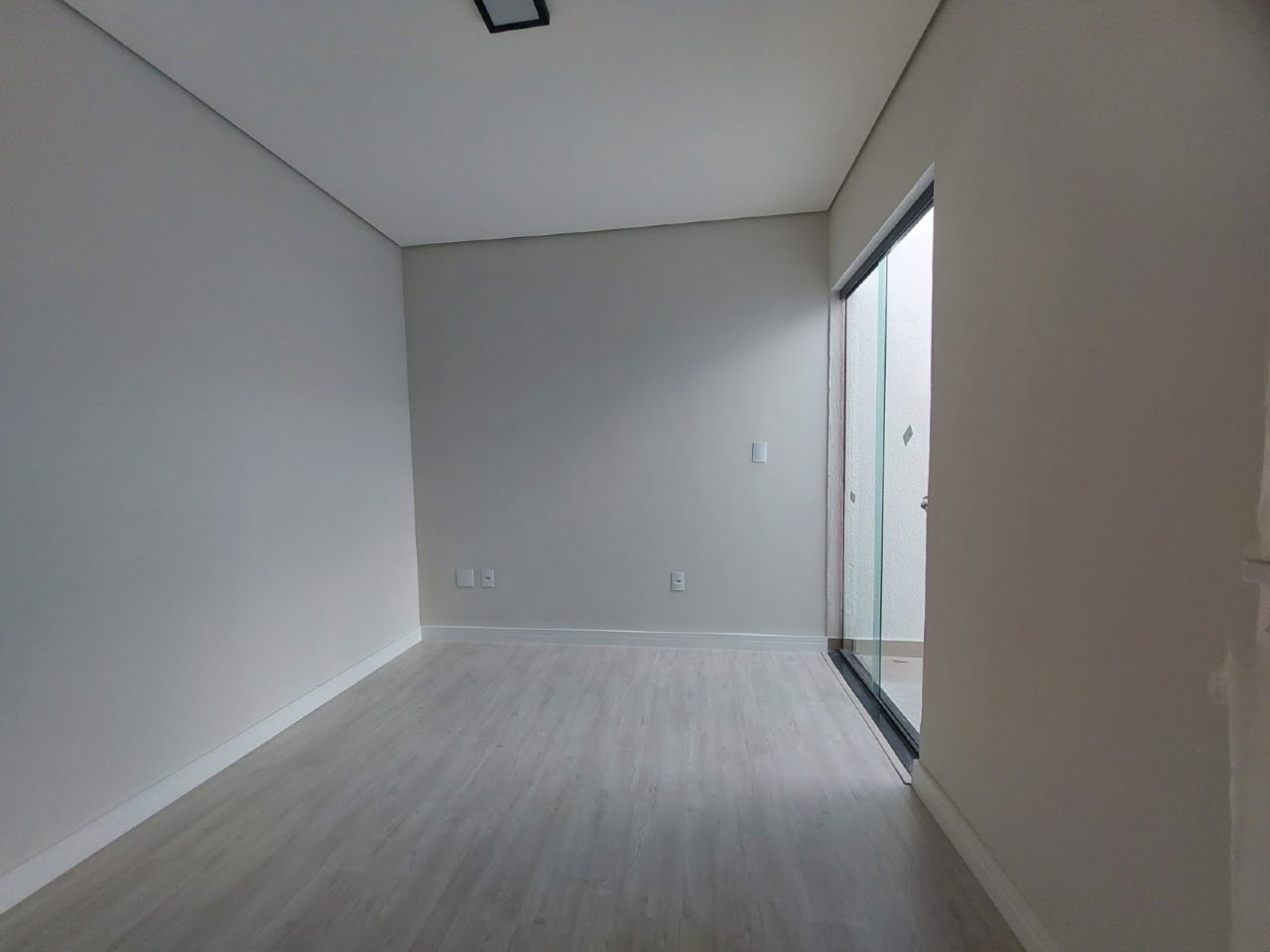 Casa à venda com 3 quartos, 1 suíte, 2 vagas e 80m² no Jardim Leblon, Belo Horizonte (MG) — foto 6 de 11