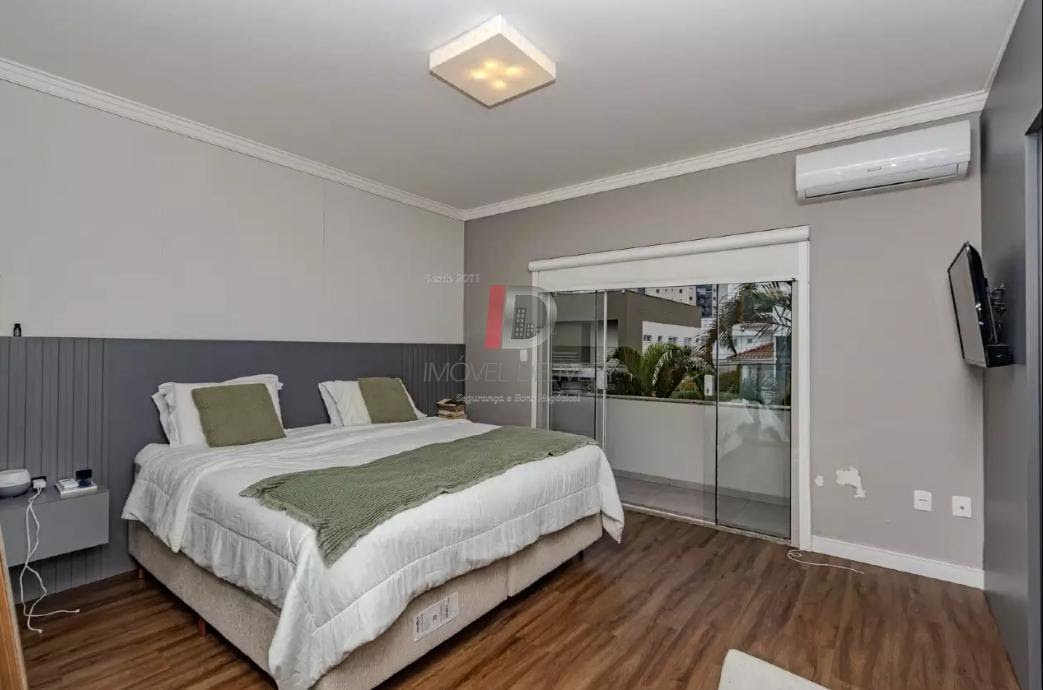 Casa, 3 quartos, 275 m² - Foto 11