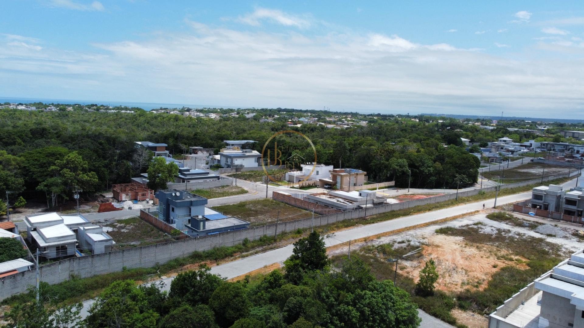 Terreno à venda com 500m² de terreno no Villa Padova, Porto Seguro — foto principal