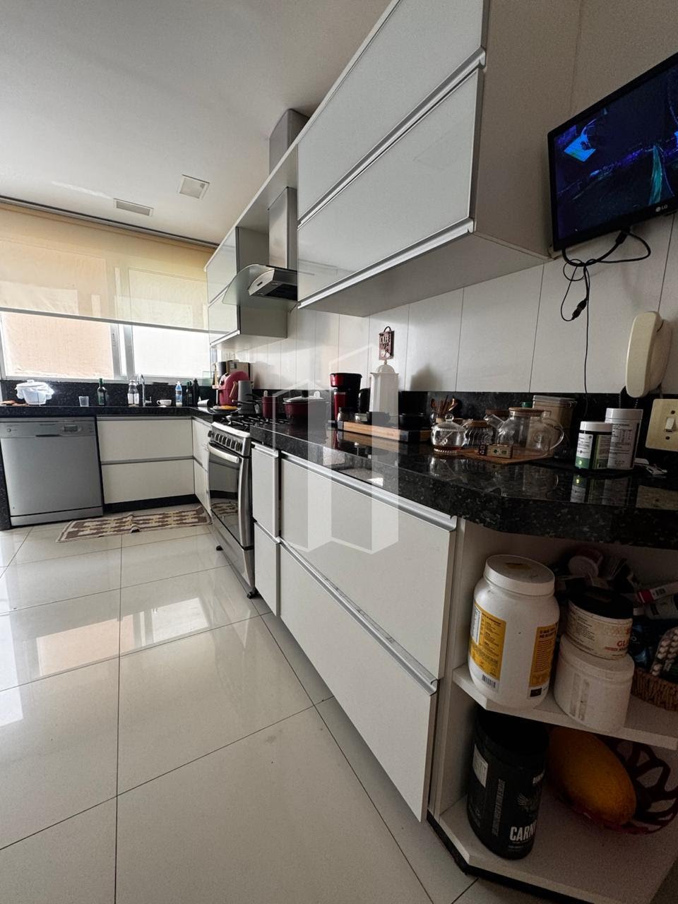 Casa à venda com 4 quartos, 2 suítes, 4 vagas e 246m² no Jardim América, Goiânia (GO) — foto 5 de 18