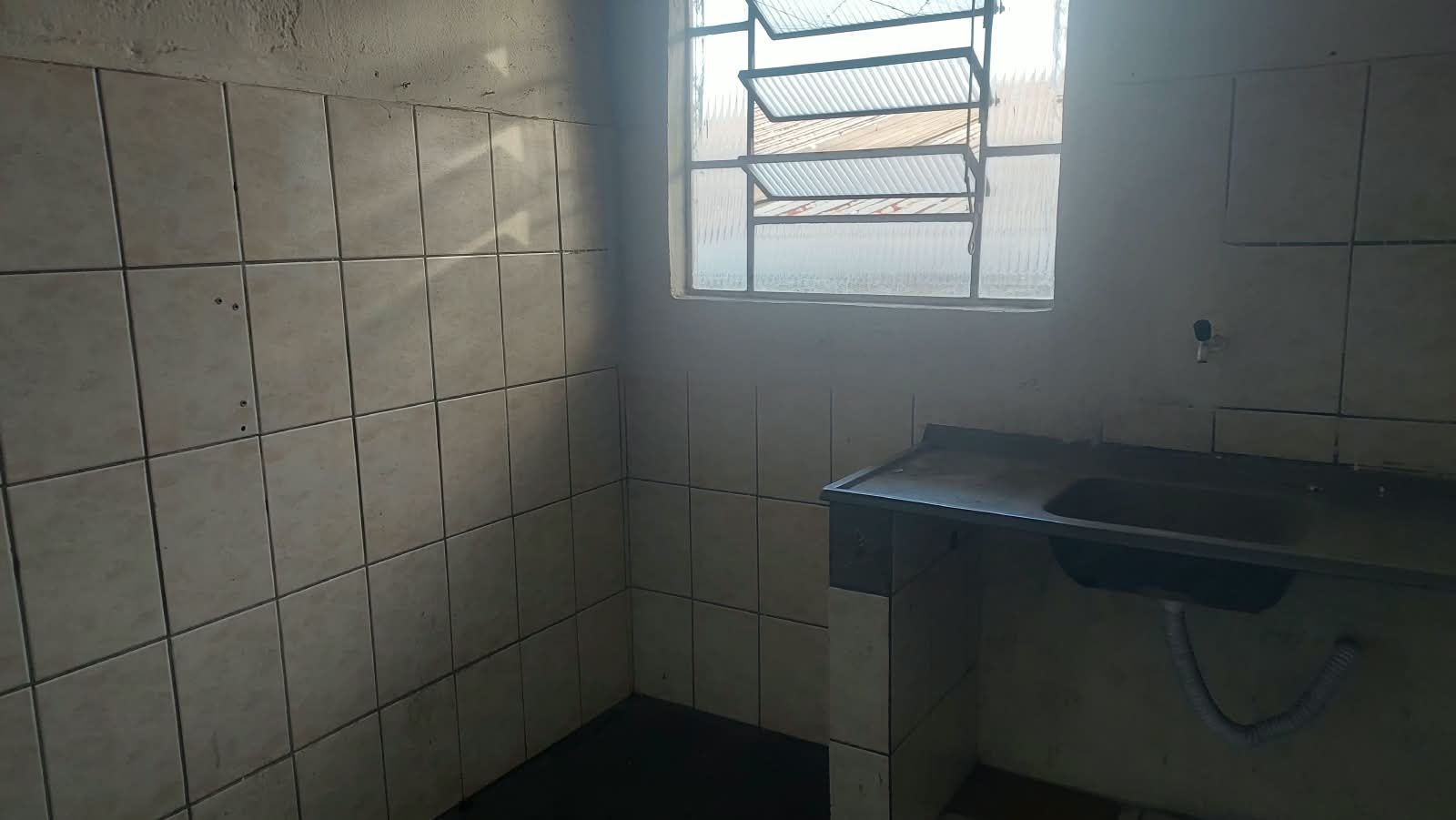 Depósito-Galpão, 780 m² - Foto 3