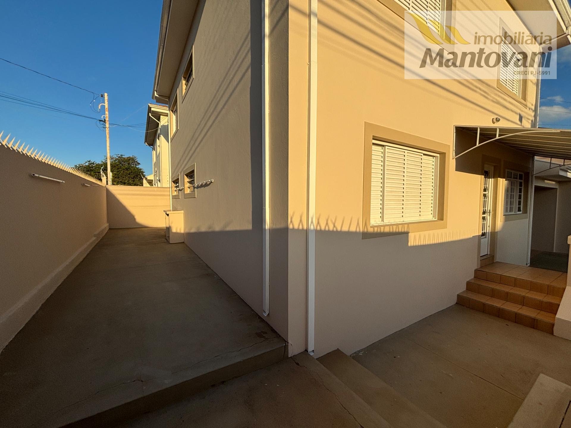Casa à venda com 4 quartos, 1 suíte, 2 vagas e 245m² no Jardim São Paulo, Tatuí (SP) — foto 2 de 18