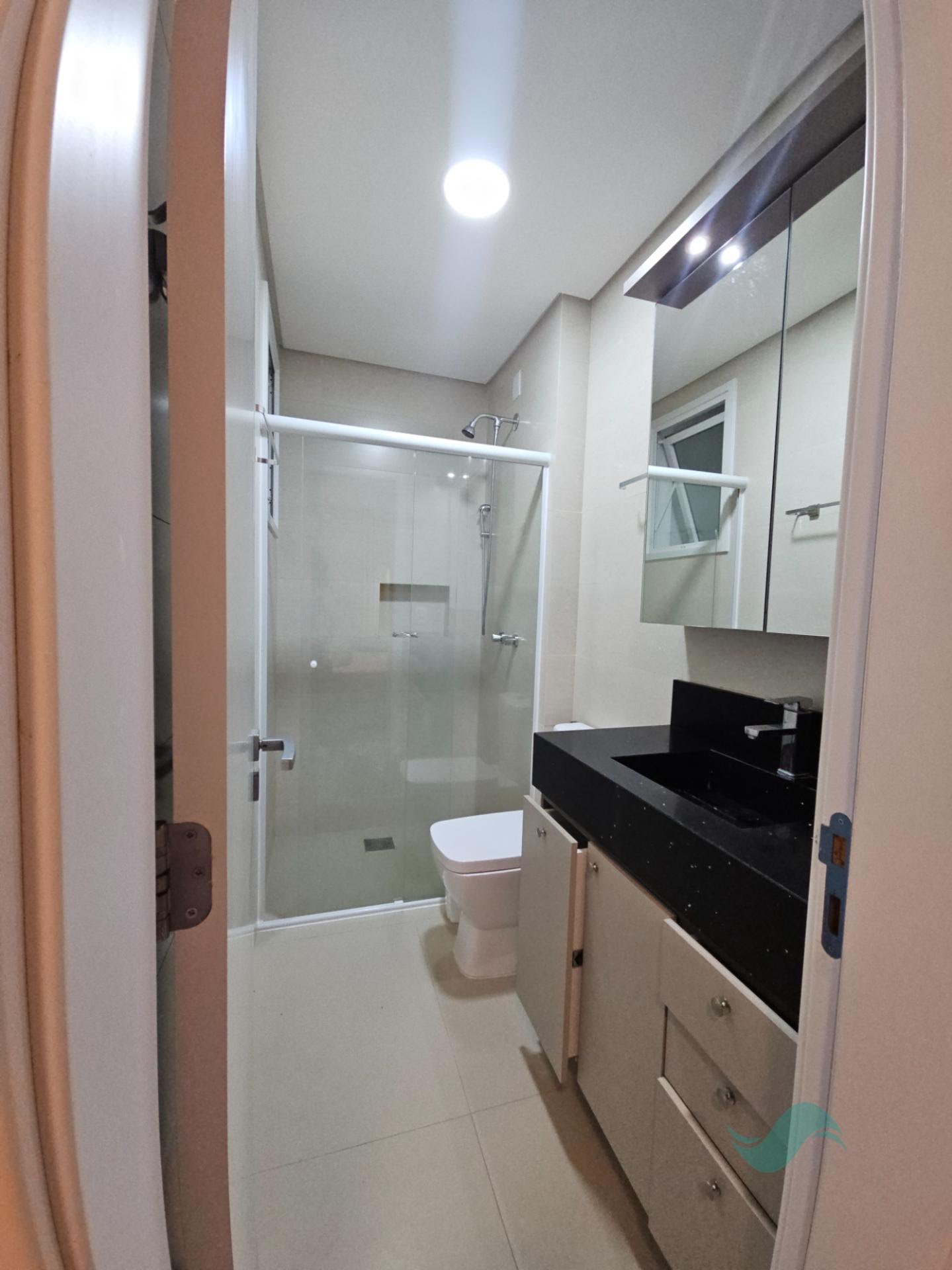 Apartamento à venda com 3 quartos, 1 suíte e 1 vaga no Canasvieiras, Florianópolis (SC) — foto 26 de 30