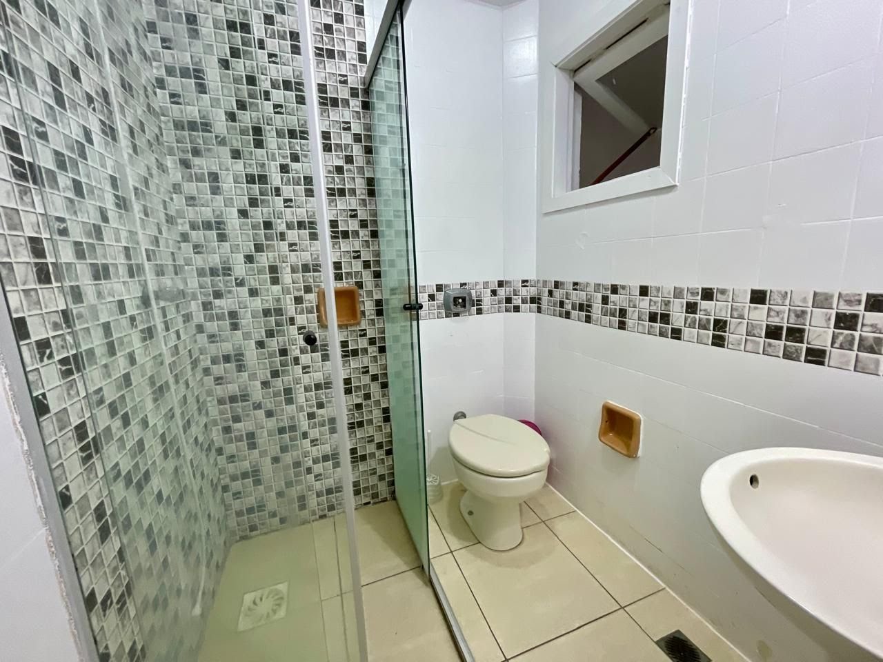 Casa à venda com 2 quartos, 2 banheiros, 2 vagas e 75m² no Praia Grande, Ubatuba (SP) — foto 8 de 9