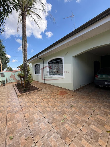 Casa em Bela Vista  -  Santa Rita do Passa Quatro