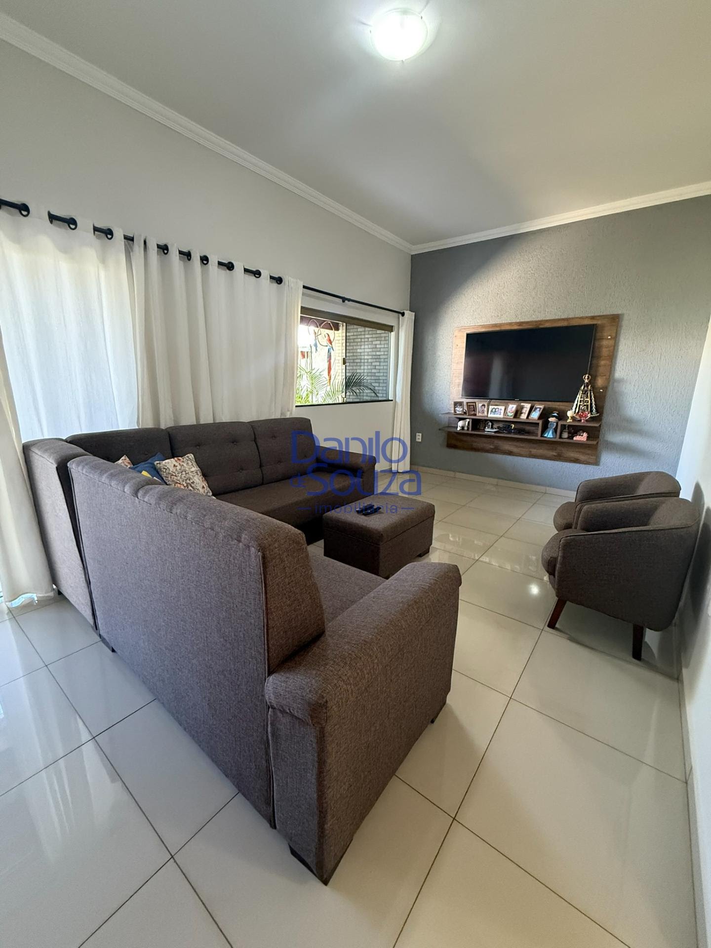 Casa à venda com 3 quartos, 1 suíte, 2 vagas e 300m² no Jardim Europa I, Araxá (MG) — foto 6 de 19