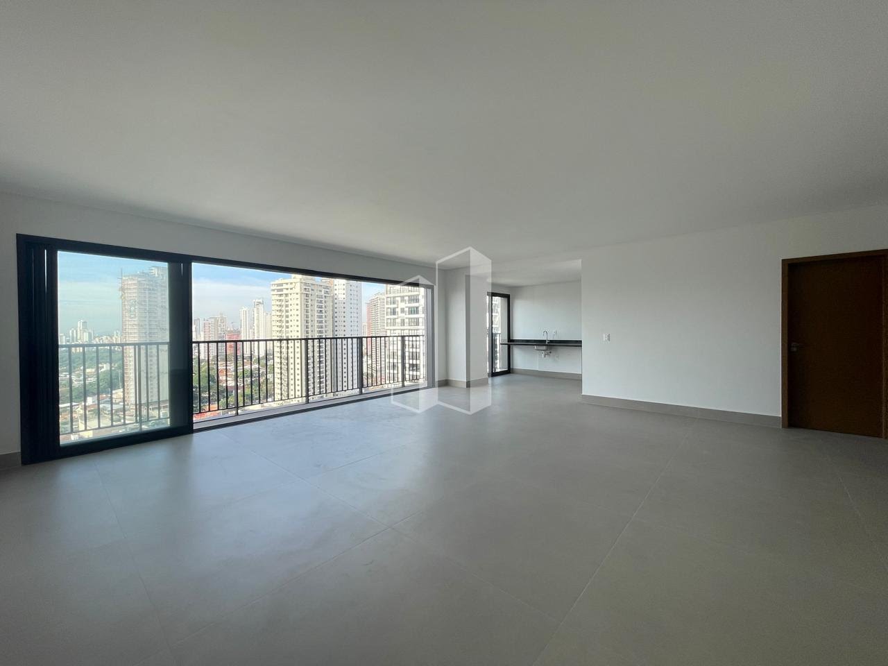 Apartamento, 4 quartos, 224 m² - Foto 1
