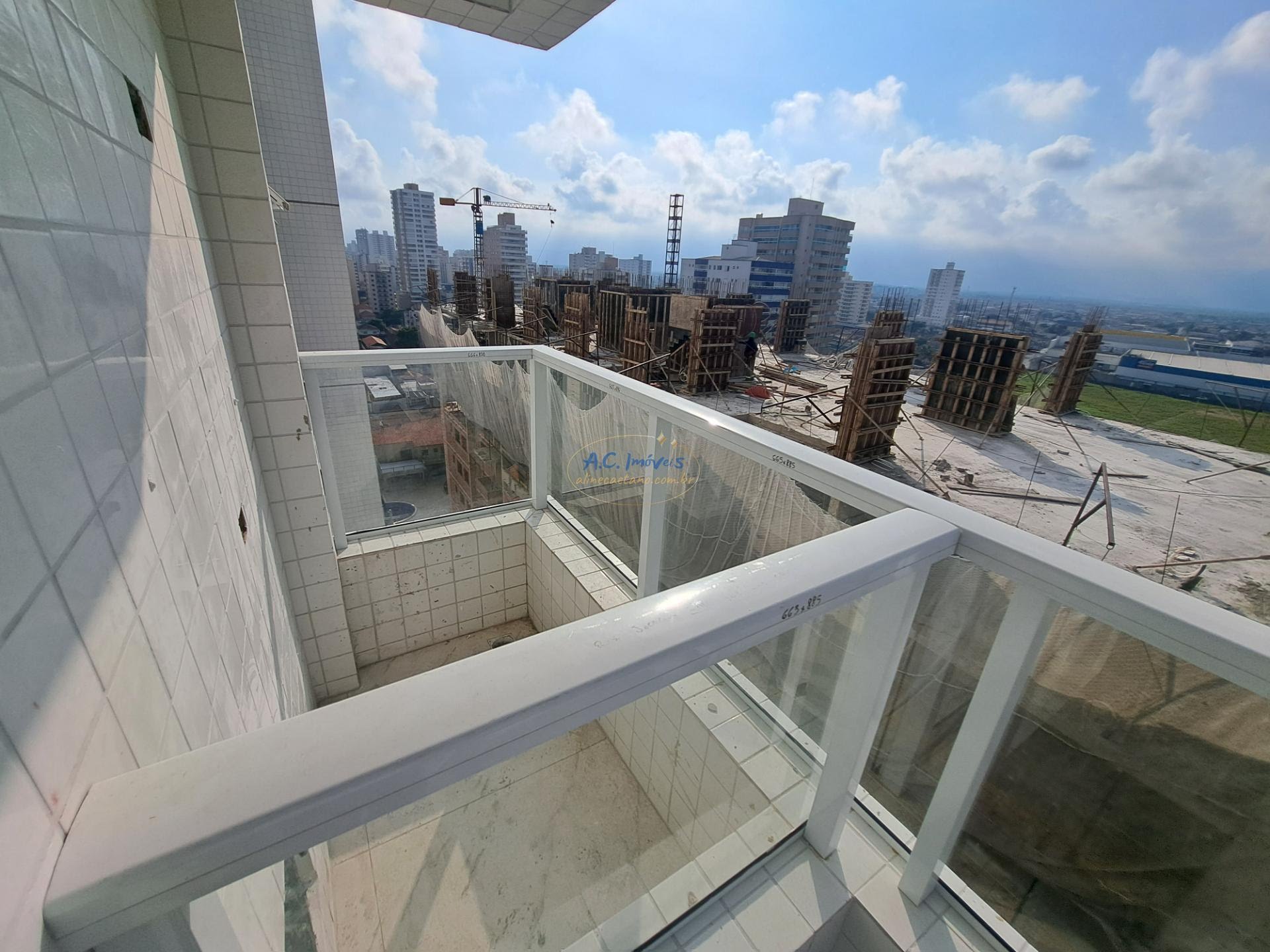 Apartamento à venda com 2 quartos, 1 suíte, 2 vagas e 82m² no Aviação, Praia Grande (SP) — foto 24 de 30