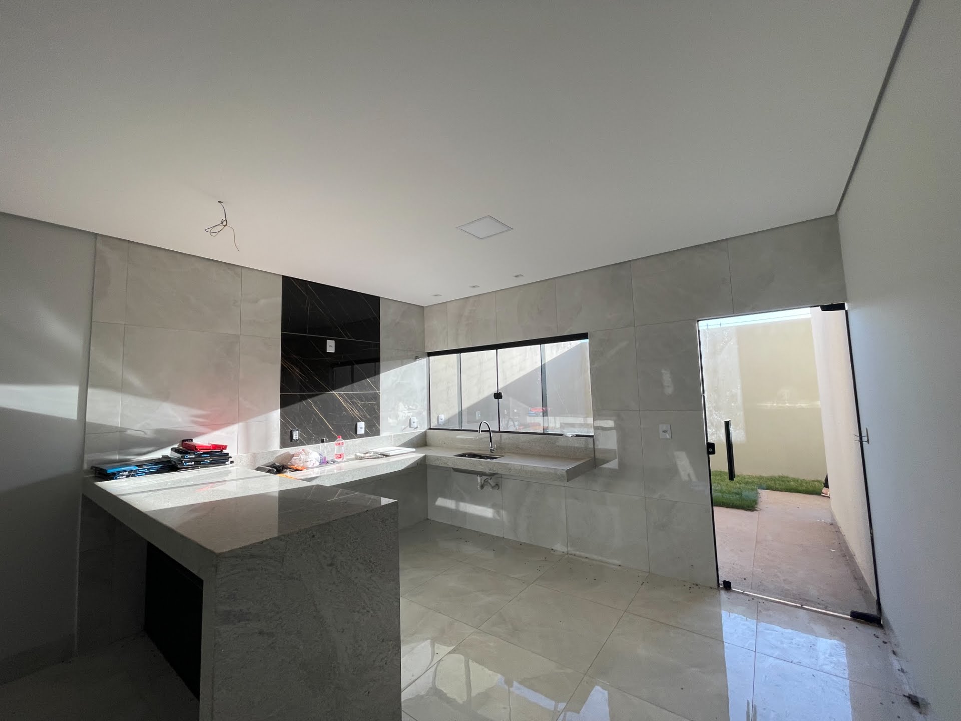 Casa à venda com 3 quartos, 1 suíte, 2 vagas e 120m² no Jardim Vitória, Paracatu (MG) — foto 6 de 13