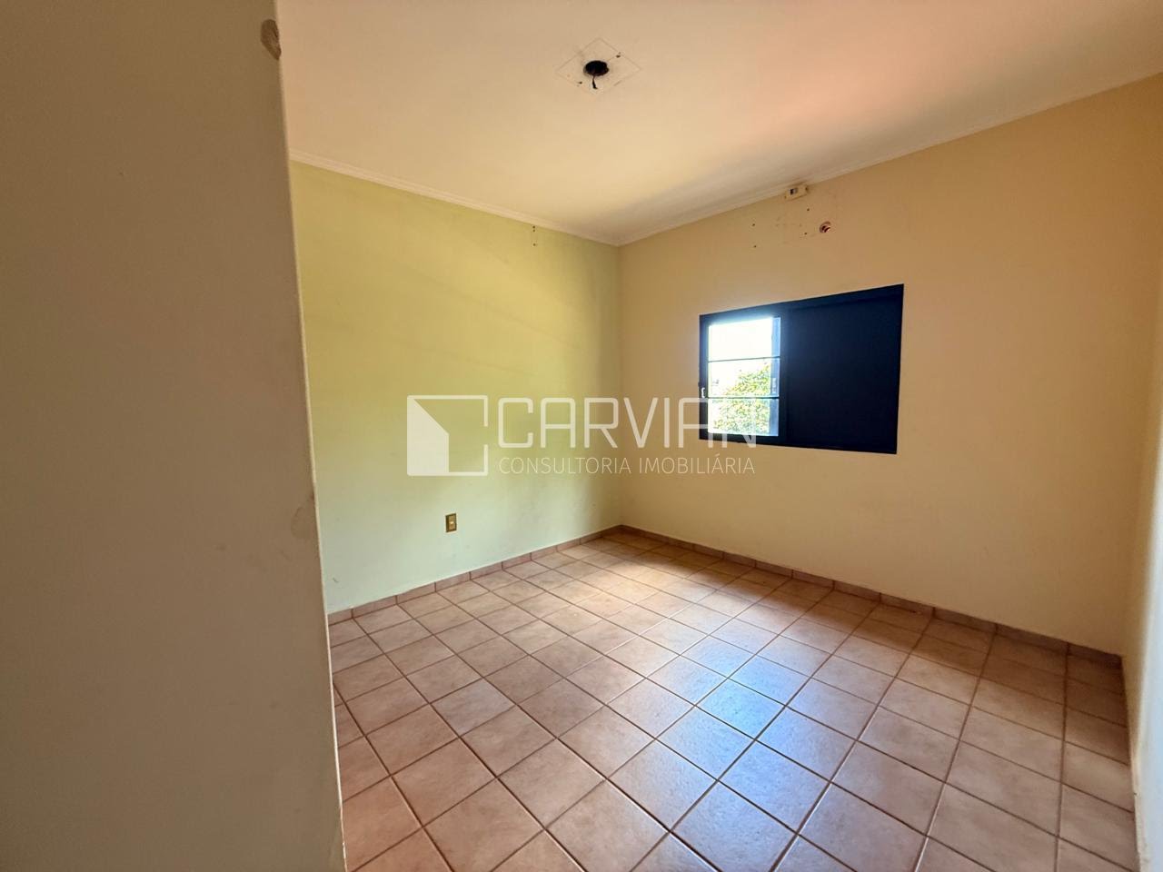 Casa à venda com 4 quartos, 4 banheiros e 236m² no Jardim Sumaré, Ribeirão Preto (SP) — foto 29 de 30
