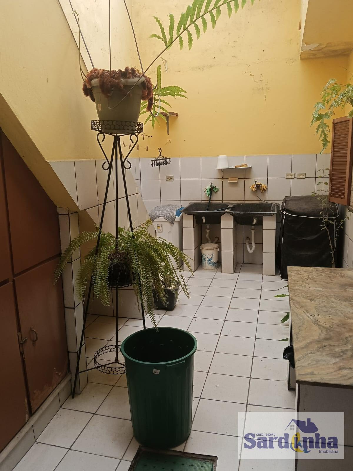 Casa à venda com 2 quartos, 1 suíte, 2 vagas e 160m² no Parque Pirajussara, Embu das Artes (SP) — foto 2 de 19