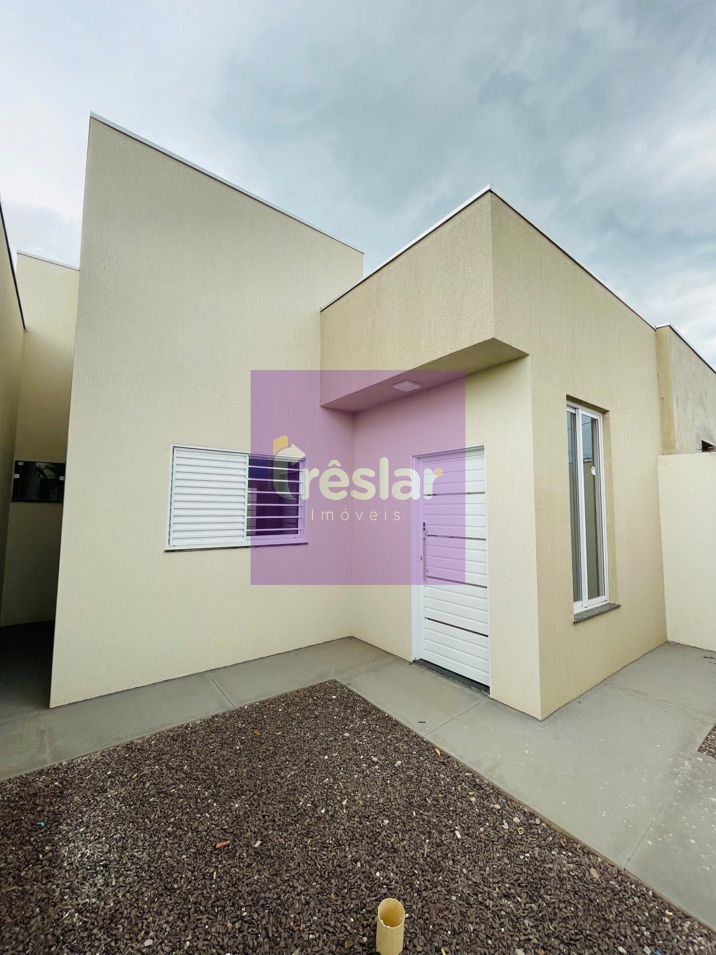 Casa à venda com 2 quartos, 1 banheiro, 2 vagas e 52m² no Nova Três Lagoas, Três Lagoas — foto principal