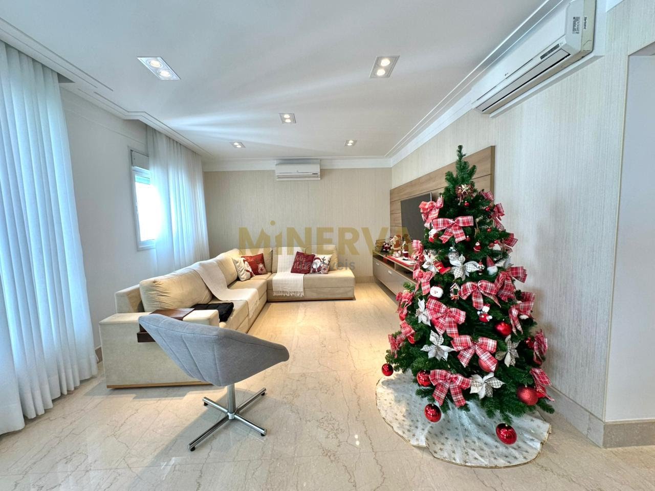 Apartamento à venda com 3 quartos, 3 suítes, 4 vagas e 218m² no Vila Regente Feijó, São Paulo (SP) — foto 3 de 24