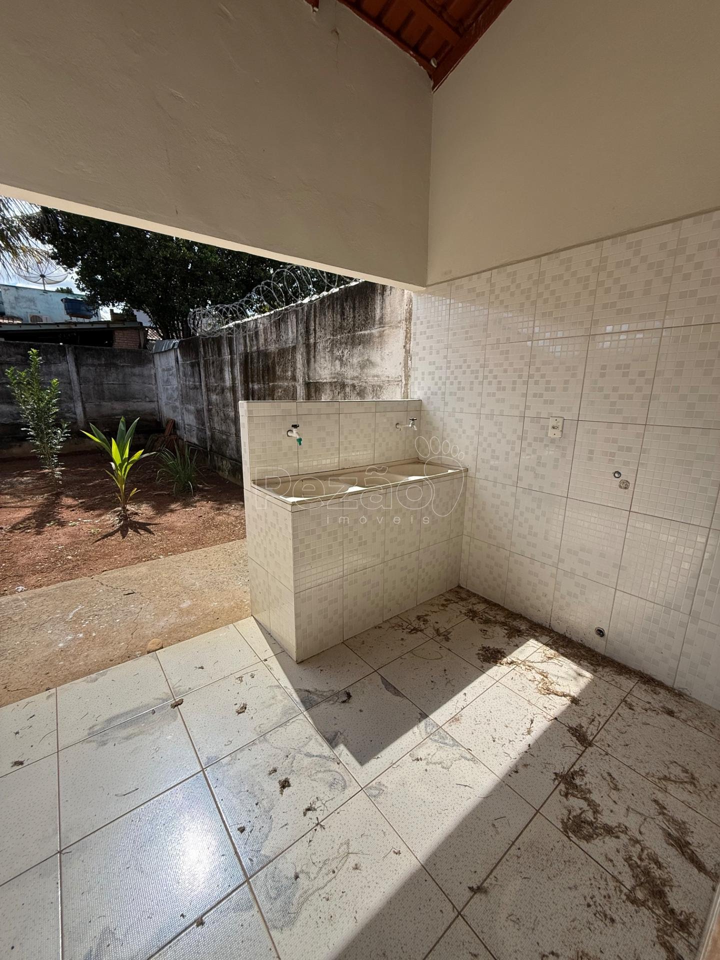 Casa à venda com 3 quartos, 1 banheiro, 1 vaga e 224m² no Kênia Park II, Itapuranga (GO) — foto 7 de 8