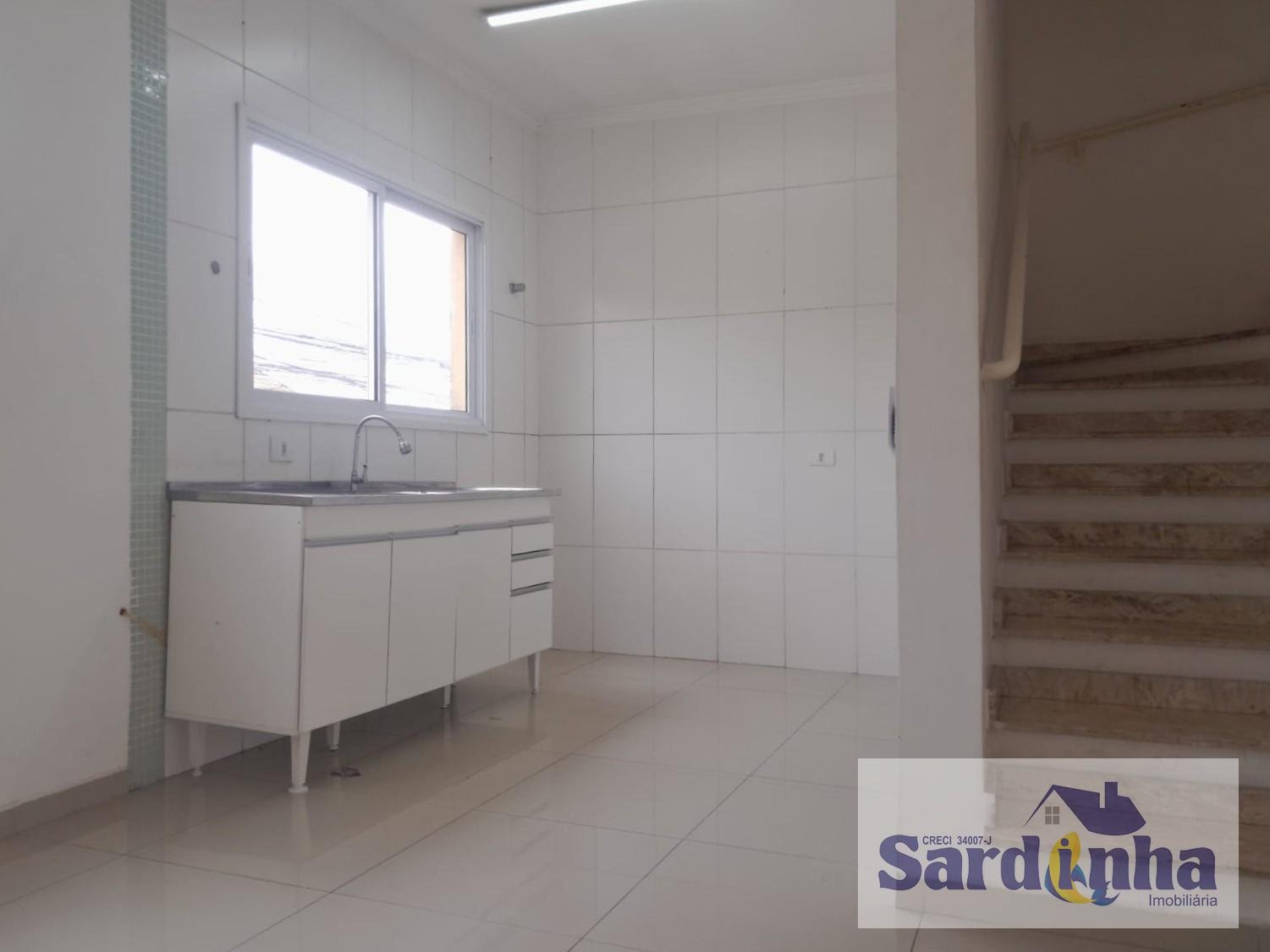 Casa à venda com 3 quartos, 1 suíte, 2 vagas e 128m² no Jardim Oliveiras, Taboão da Serra (SP) — foto 9 de 30