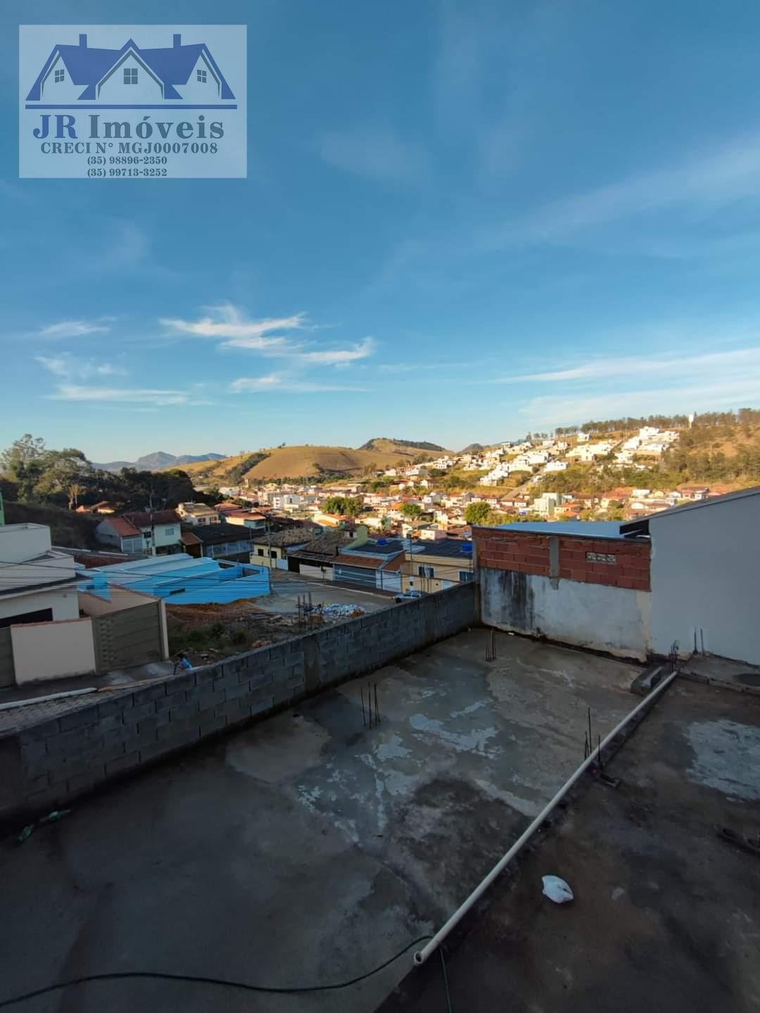 Casa à venda com 3 quartos, 1 banheiro, 1 vaga e 236m² no Sossêgo, Piranguinho (MG) — foto 3 de 11