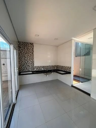 Casa à venda com 3 quartos, 3 suítes, 4 vagas e 195m² no Jardim San Marco II, Ribeirão Preto (SP) — foto 4 de 18