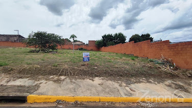 Terreno à Venda no Residencial Santa Adelaide, Adamantina SP