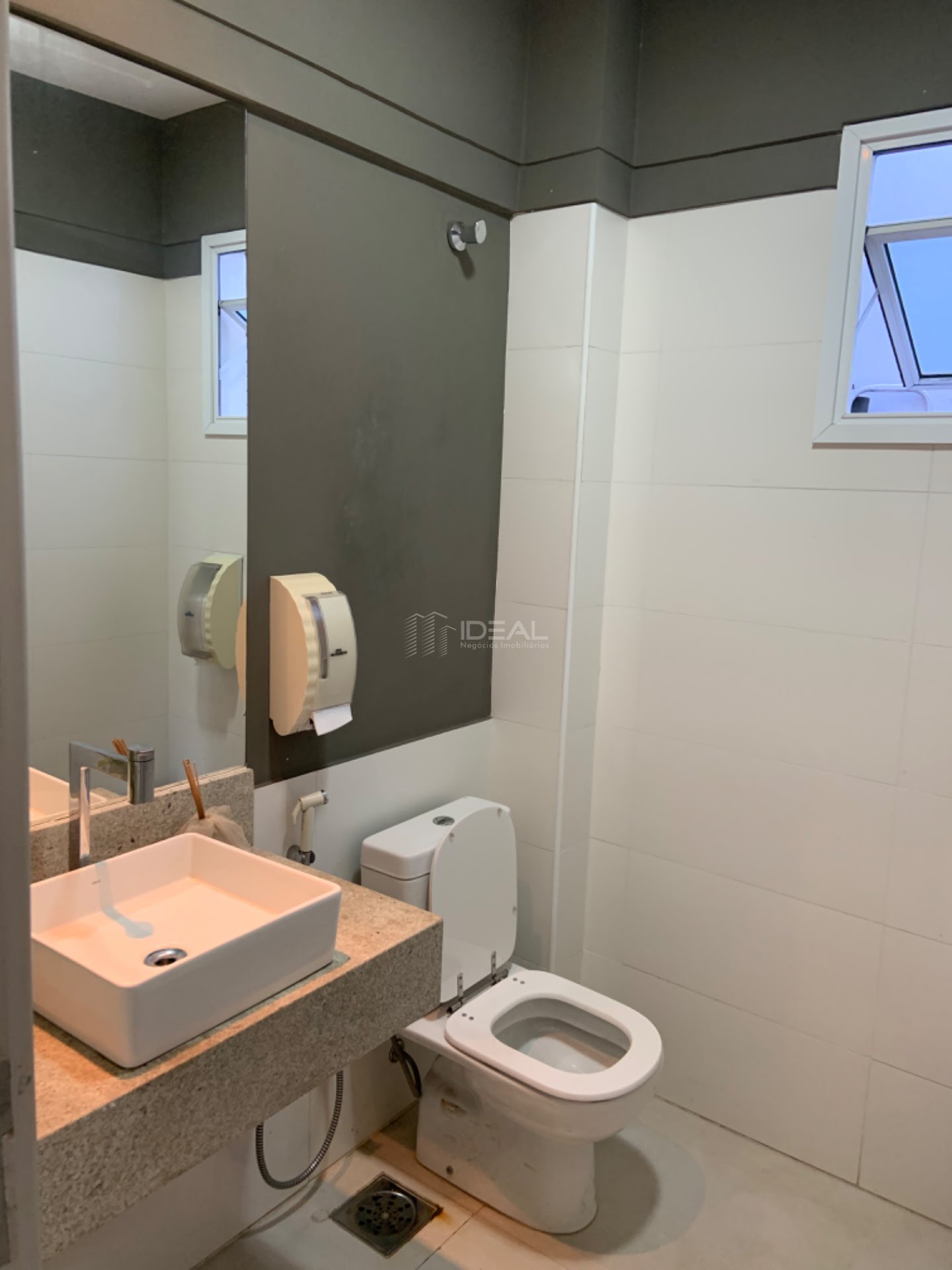Comercial para alugar com 4 banheiros e 200m² no Centro, Campos dos Goytacazes (RJ) — foto 25 de 30