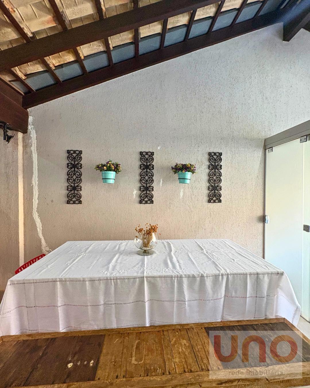Casa à venda com 4 quartos, 2 suítes, 2 vagas e 180m² no Vila Vilas Boas, Campo Grande (MS) — foto 14 de 26