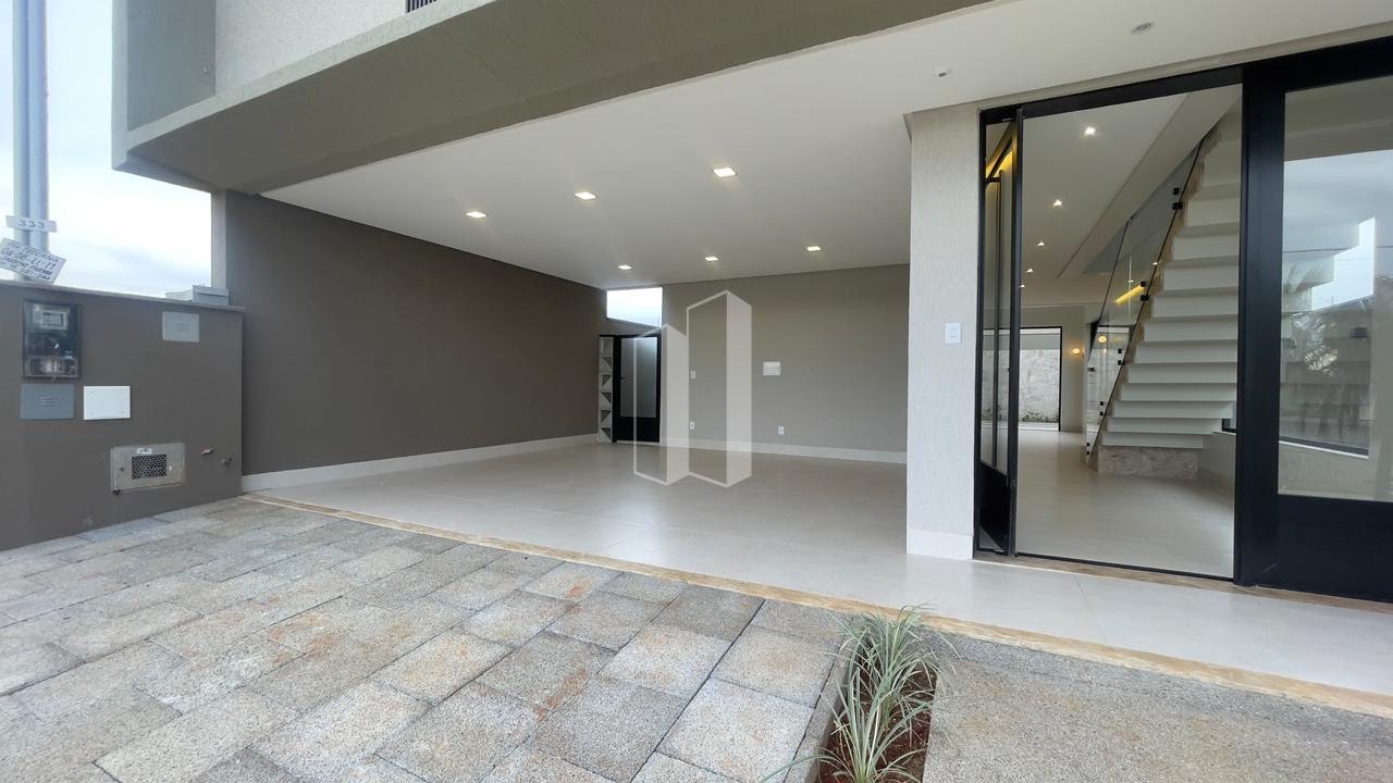 Casa à venda com 3 quartos, 3 suítes, 4 vagas e 220m² no Jardins Parma, Senador Canedo (GO) — foto 7 de 30