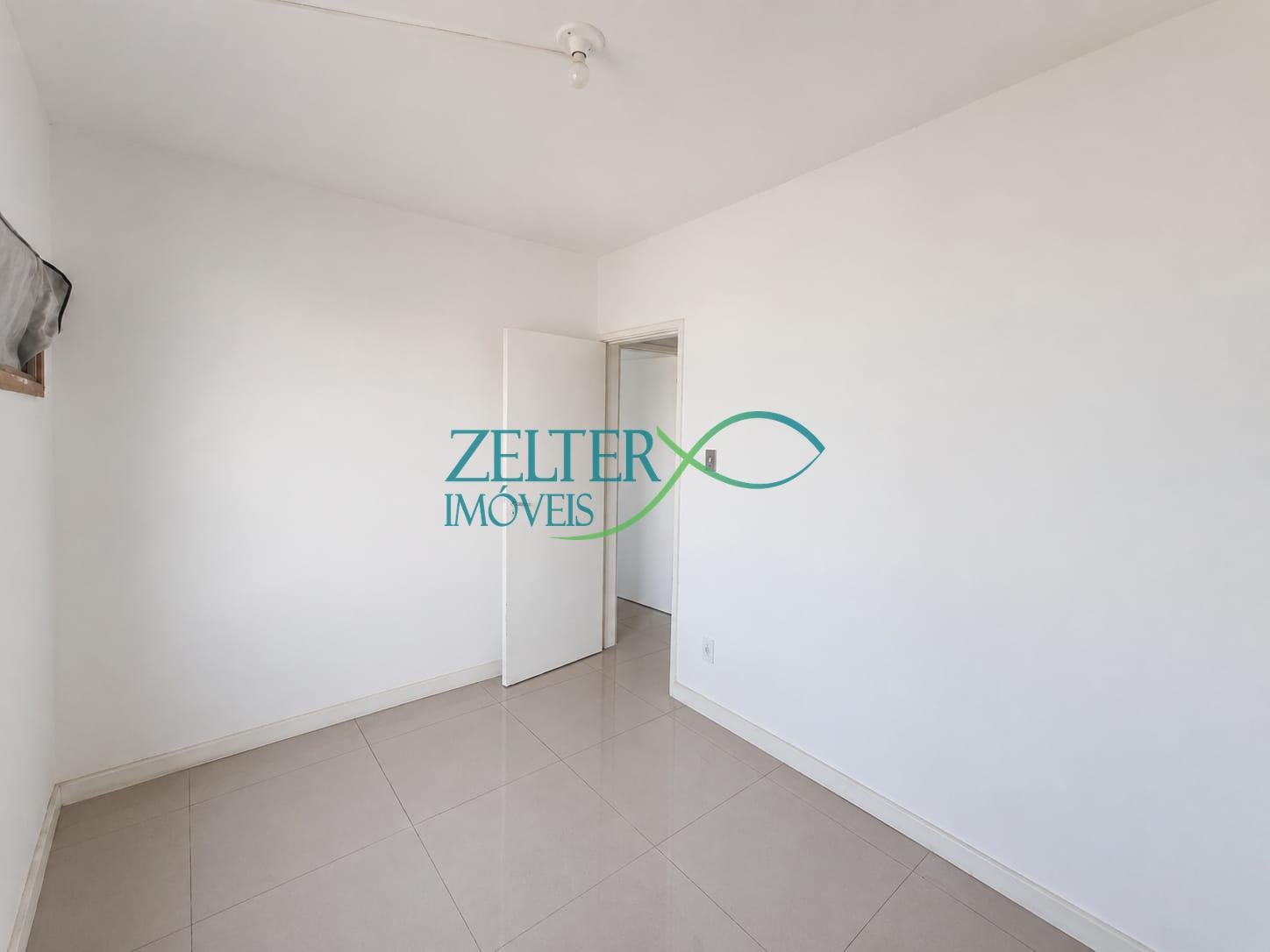Apartamento à venda com 2 quartos, 1 banheiro e 42m² no Irajá, Rio de Janeiro (RJ) — foto 13 de 14