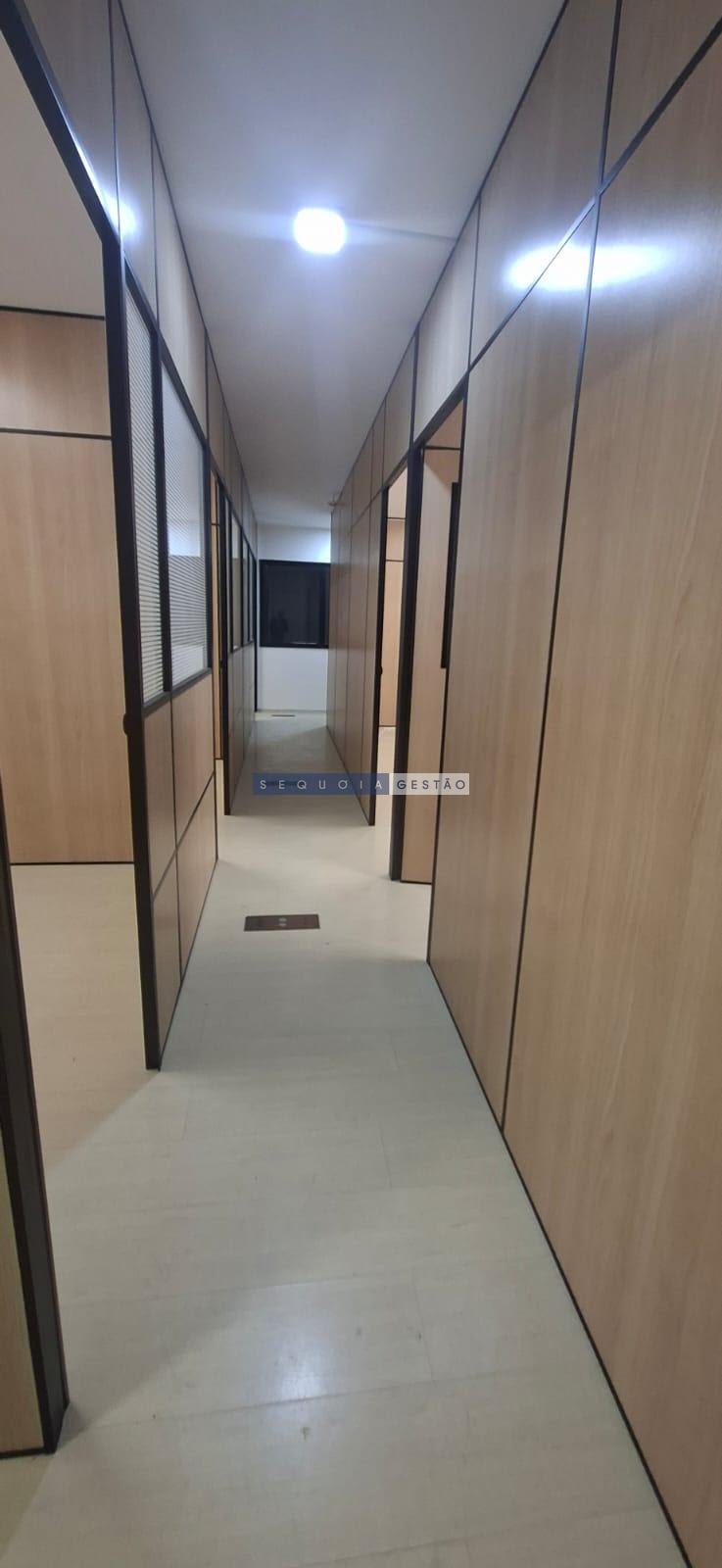 Comercial à venda com 2 banheiros, 1 vaga e 83m² no Batel, Curitiba (PR) — foto 11 de 27